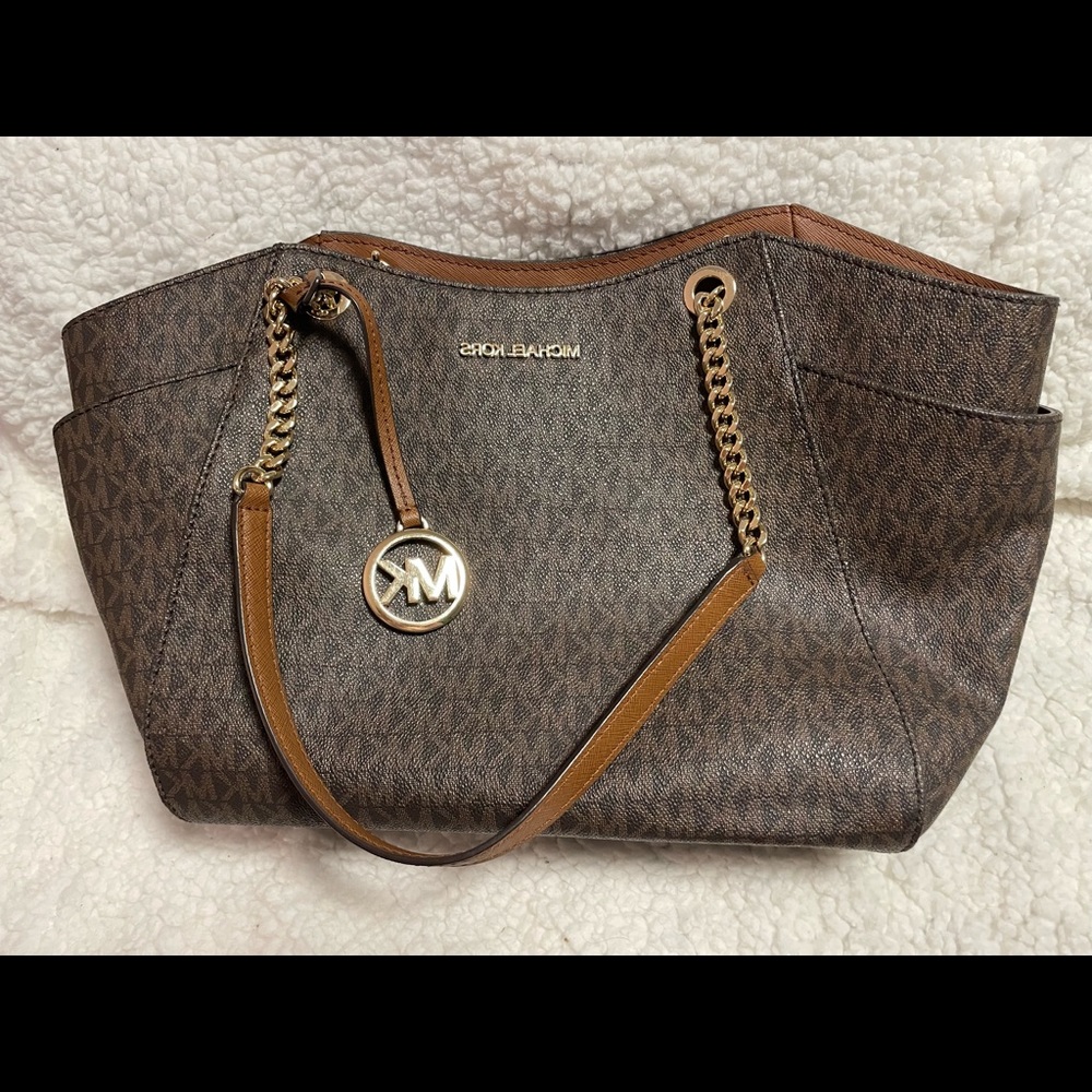Micheal kors like new